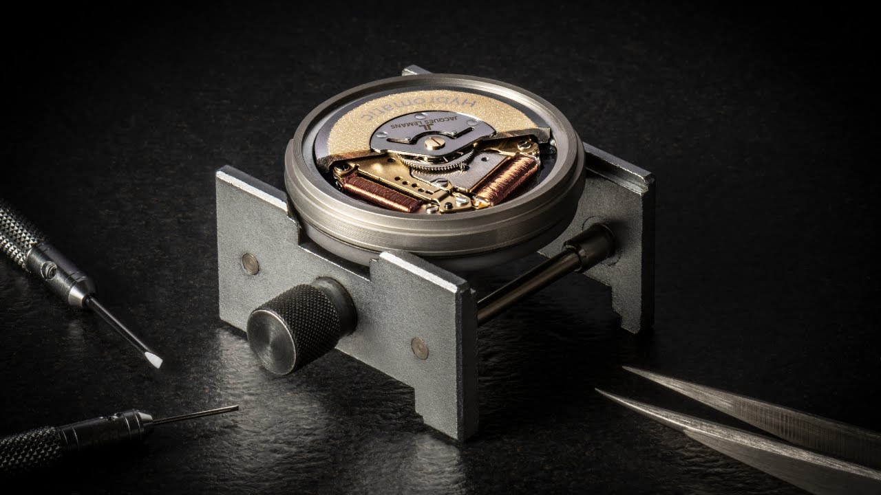 نحوه کار کرد ساعت های هیبروماتیک(HYBROMATIC)